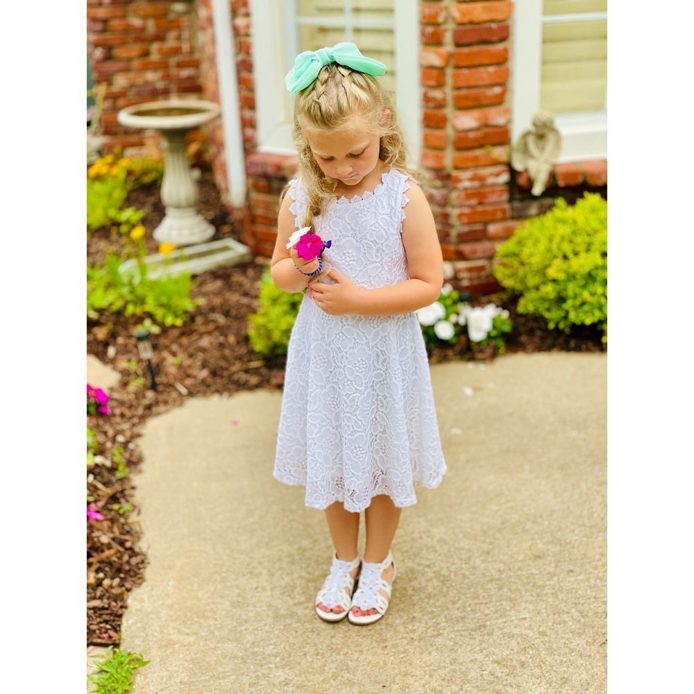 WHITE LACE RARE EDITIONS girls dress - size 6